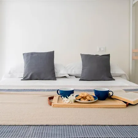 아파트 Casa Alyx By Portofinohomes 산타마르게리타리구레