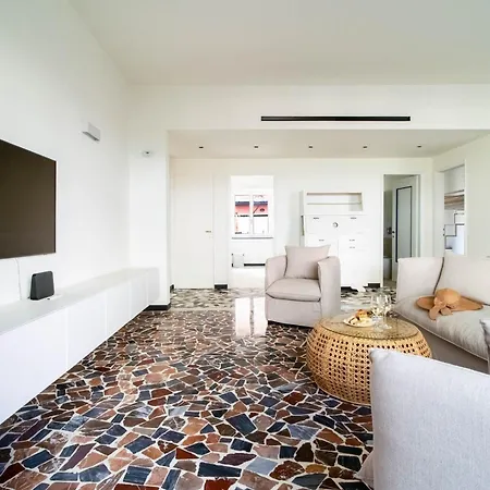 Casa Alyx By Portofinohomes